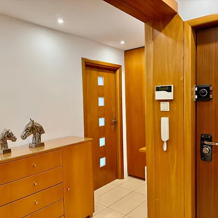 Gio Fabryczna Grand 100 Cracovie